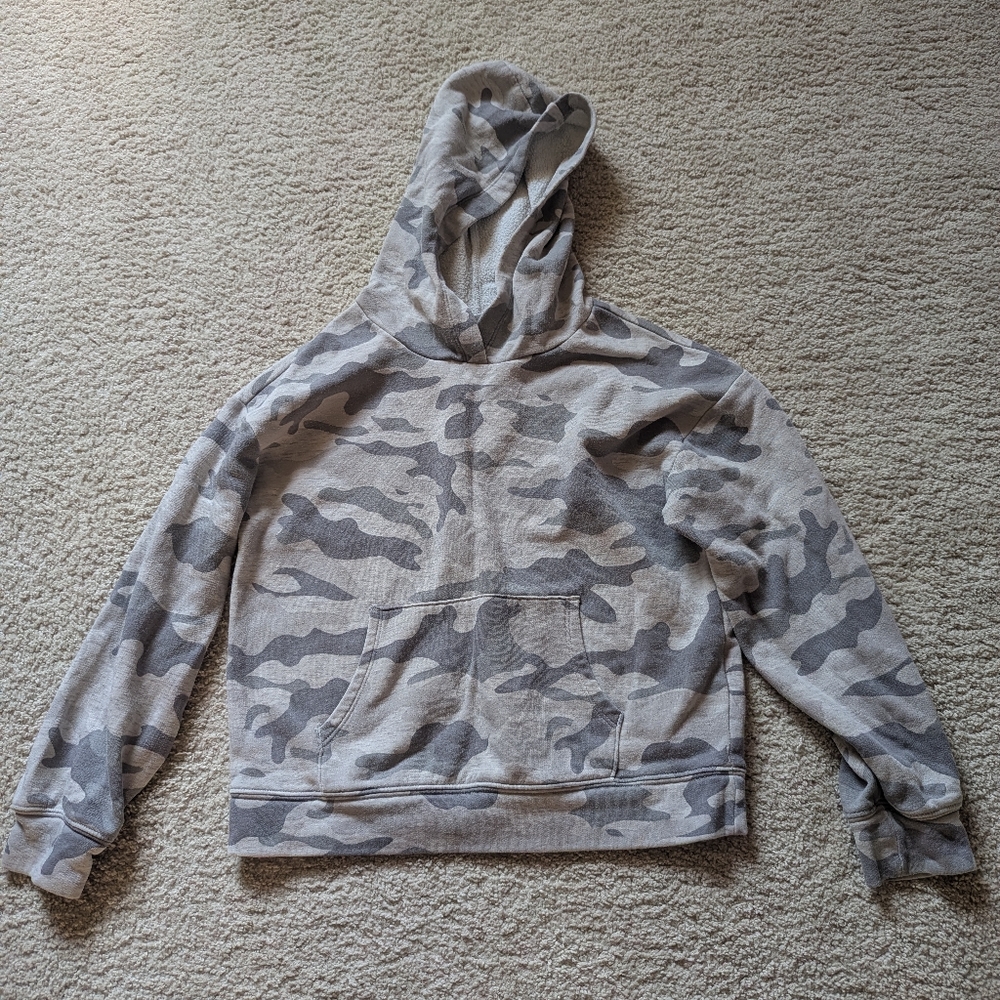 Old Navy Gray Camouflage Hoodie